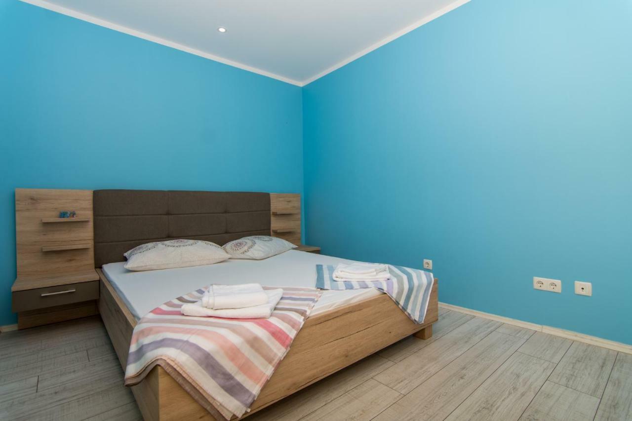 Apartman Marin Трогир Екстериор снимка