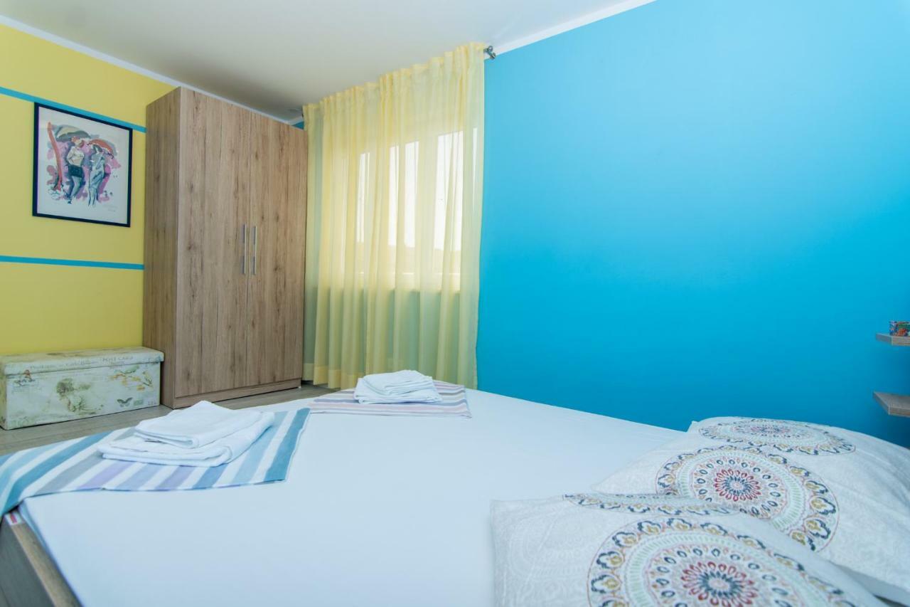 Apartman Marin Трогир Екстериор снимка