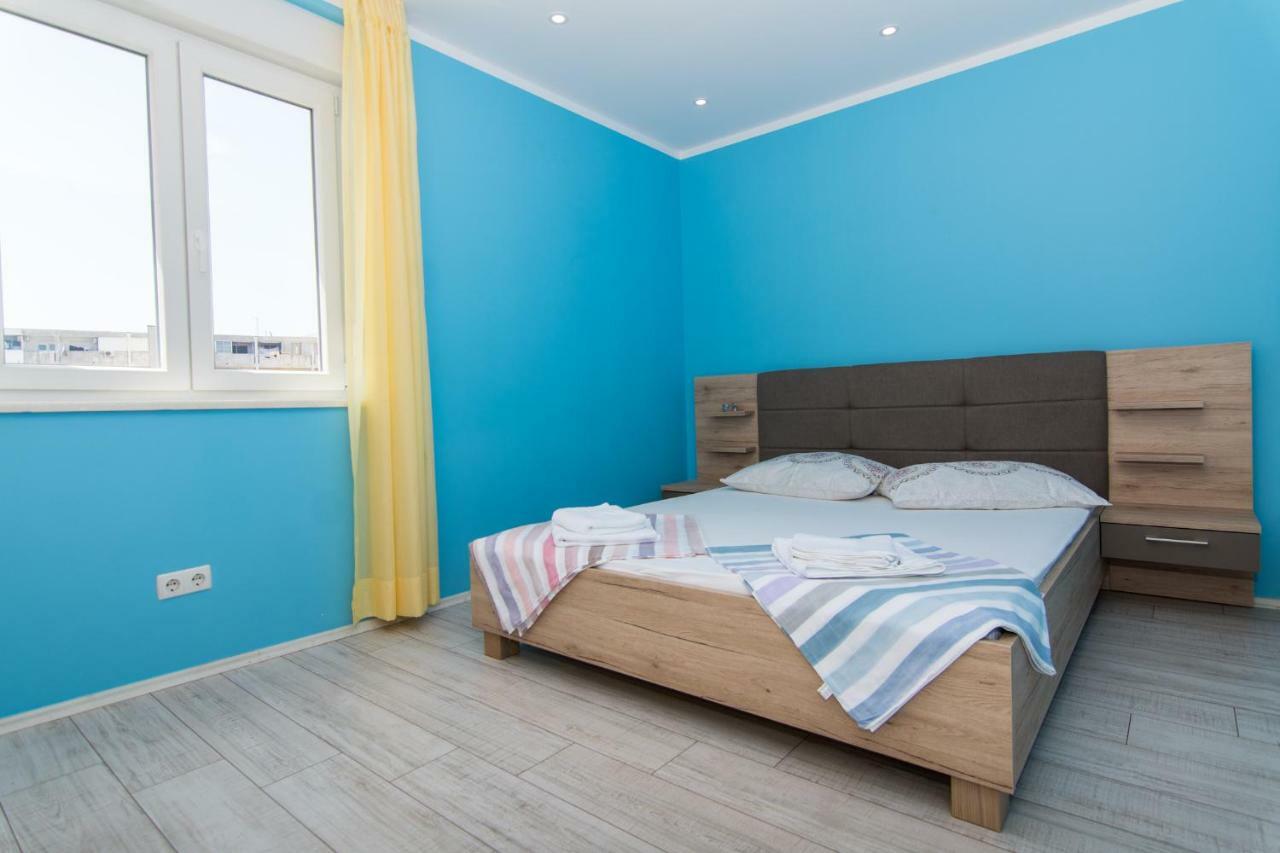 Apartman Marin Трогир Екстериор снимка
